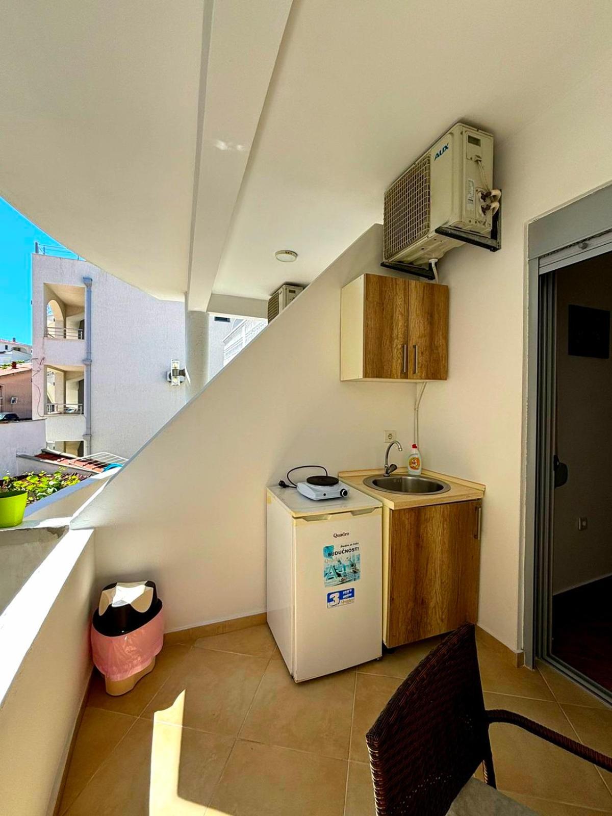 Mala Plaza Apartments Ulcinj Eksteriør bilde